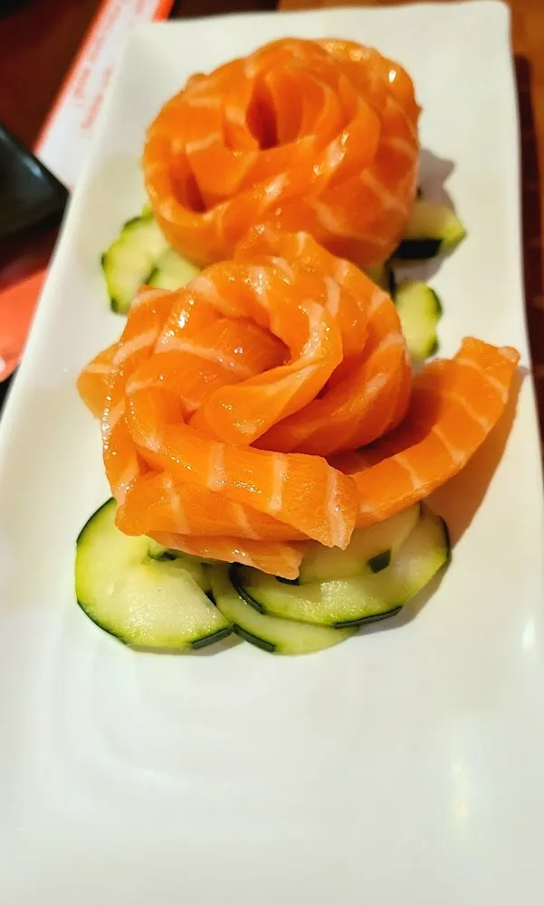 Salmon Sashimi